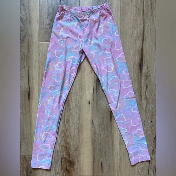 Bobbie Brooks Other - Bobbie Brooks Pastel Heart Pattern Leggings
